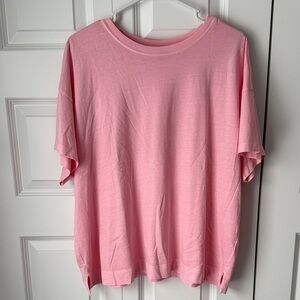 OLD NAVY // VINTAGE CREW NECK TSHIRT